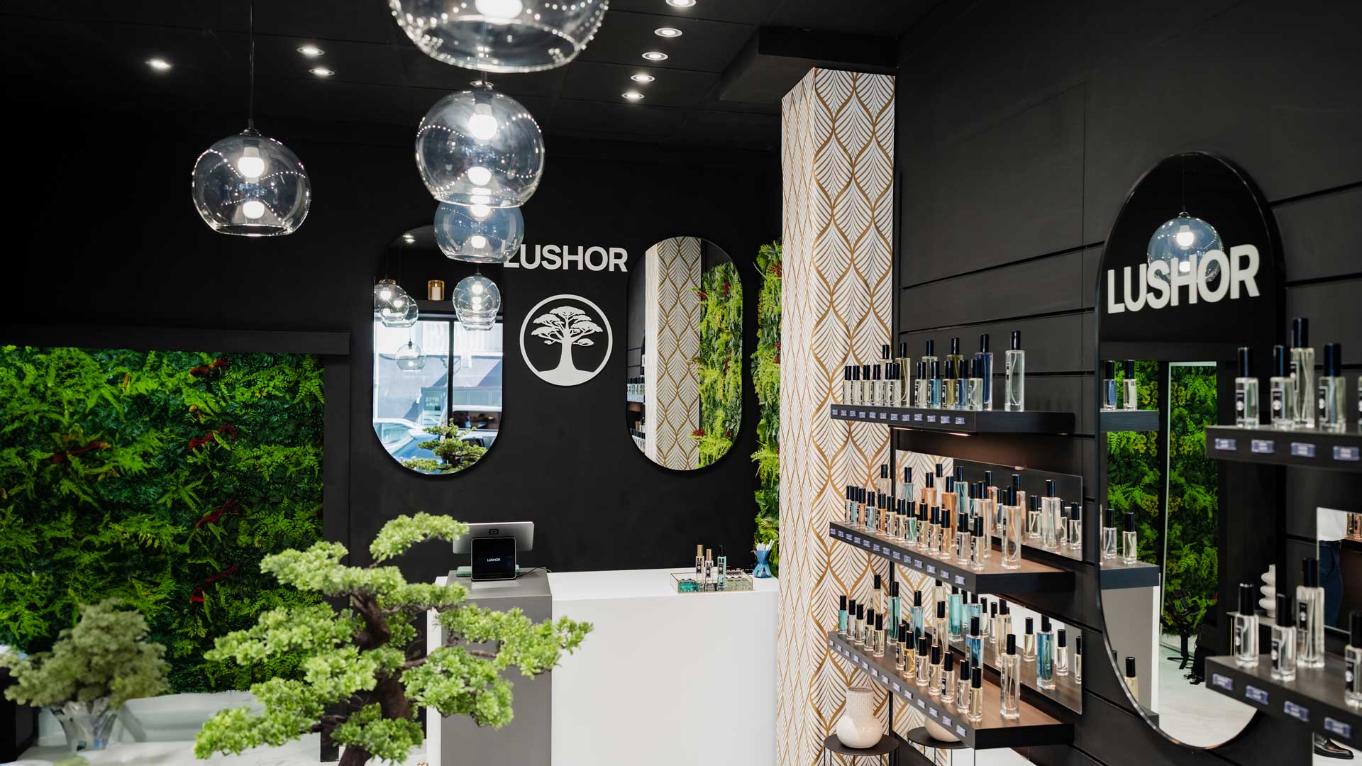Servicios Audiovisuales. Fotografía de perfumería en Granada